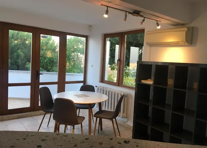 St.nikola Ferienhaus